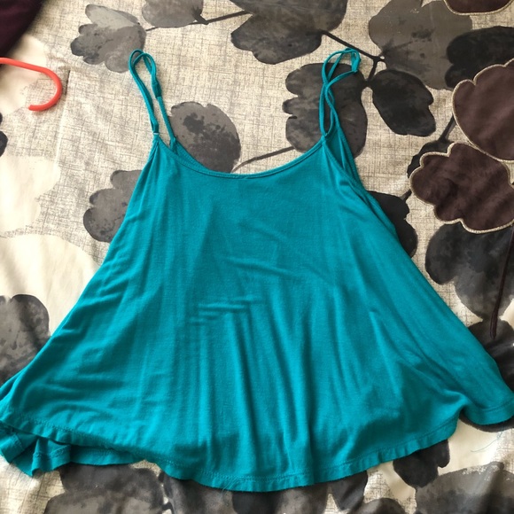 Girl’s Top - Picture 2 of 3